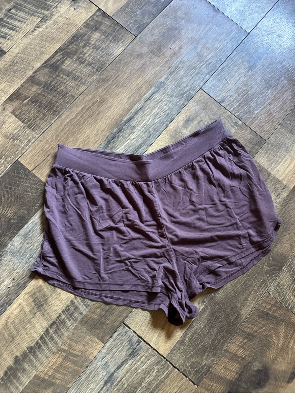 Women’s Soft Lounge Shorts in Plum